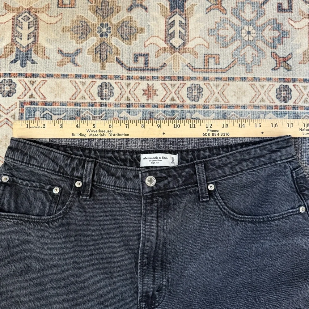 Abercrombie & Fitch The Loose Short High Rise Curve Love Black Denim Shorts 14 - Picture 10 of 12